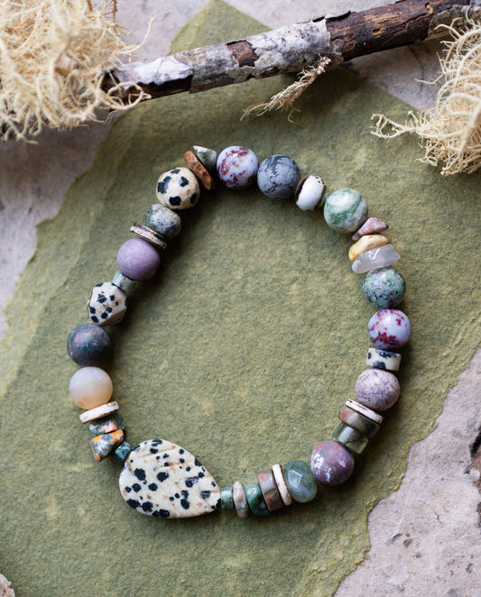 Dalmatian Jasper Leaf Ocean Jasper Gemstone Stretch Bracelet